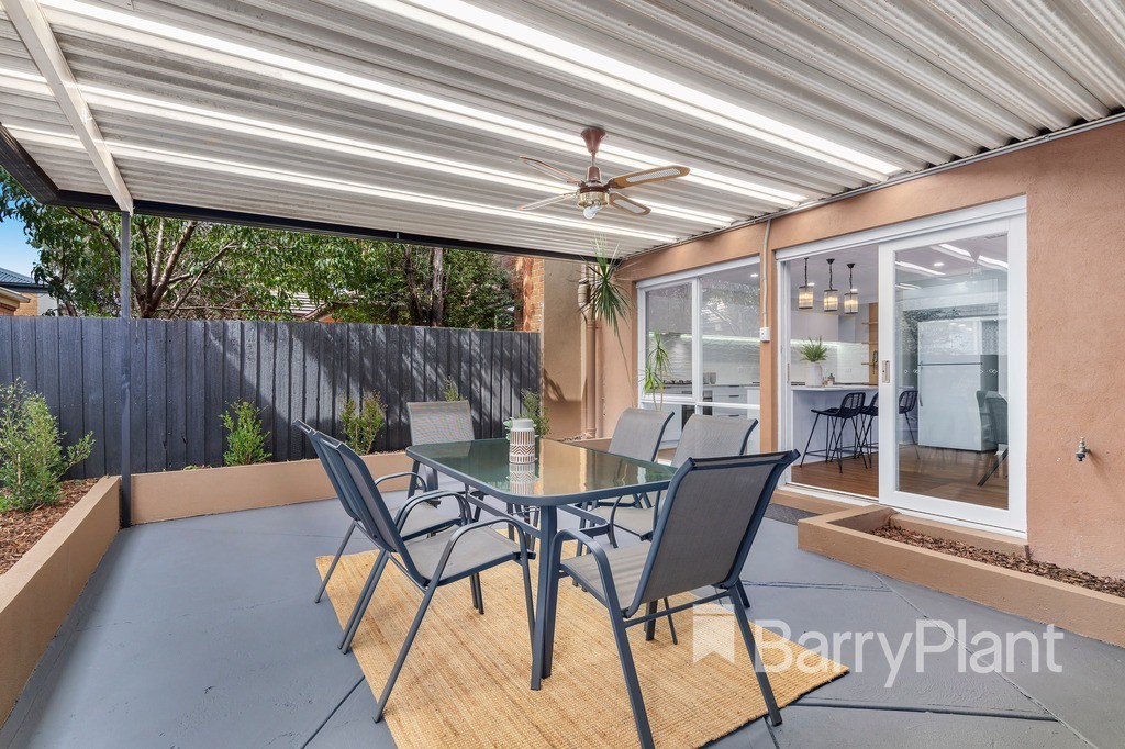 8 Cornforth WayMill Park, VIC 3082, Mill Park - Thumbnail 8