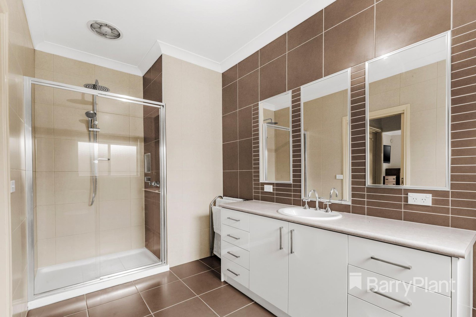 7 Glenelg RoadSouth Morang, VIC 3752, South Morang - Thumbnail 8