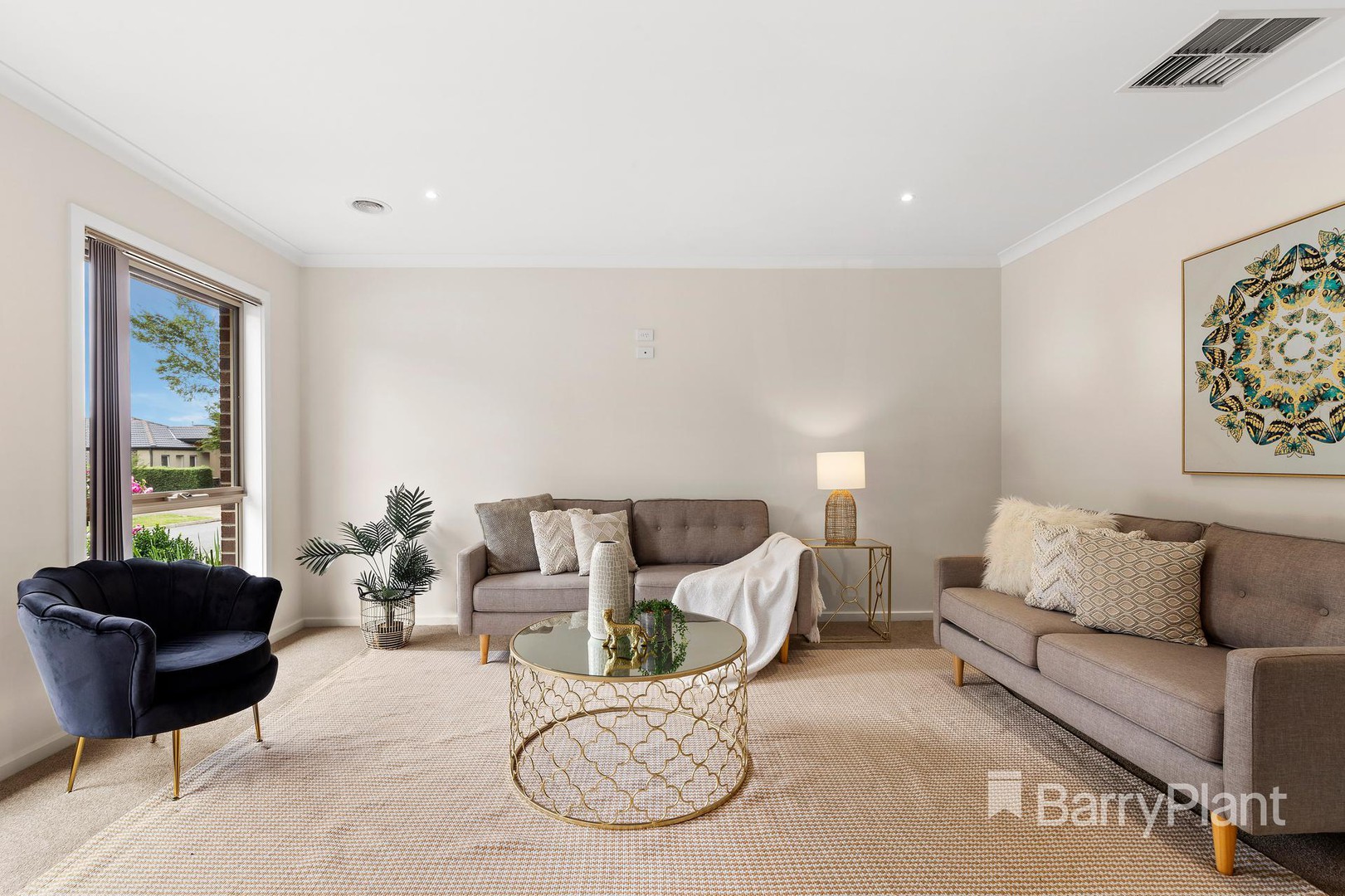 3 Panton Gap DriveSouth Morang, VIC 3752, South Morang - Thumbnail 2