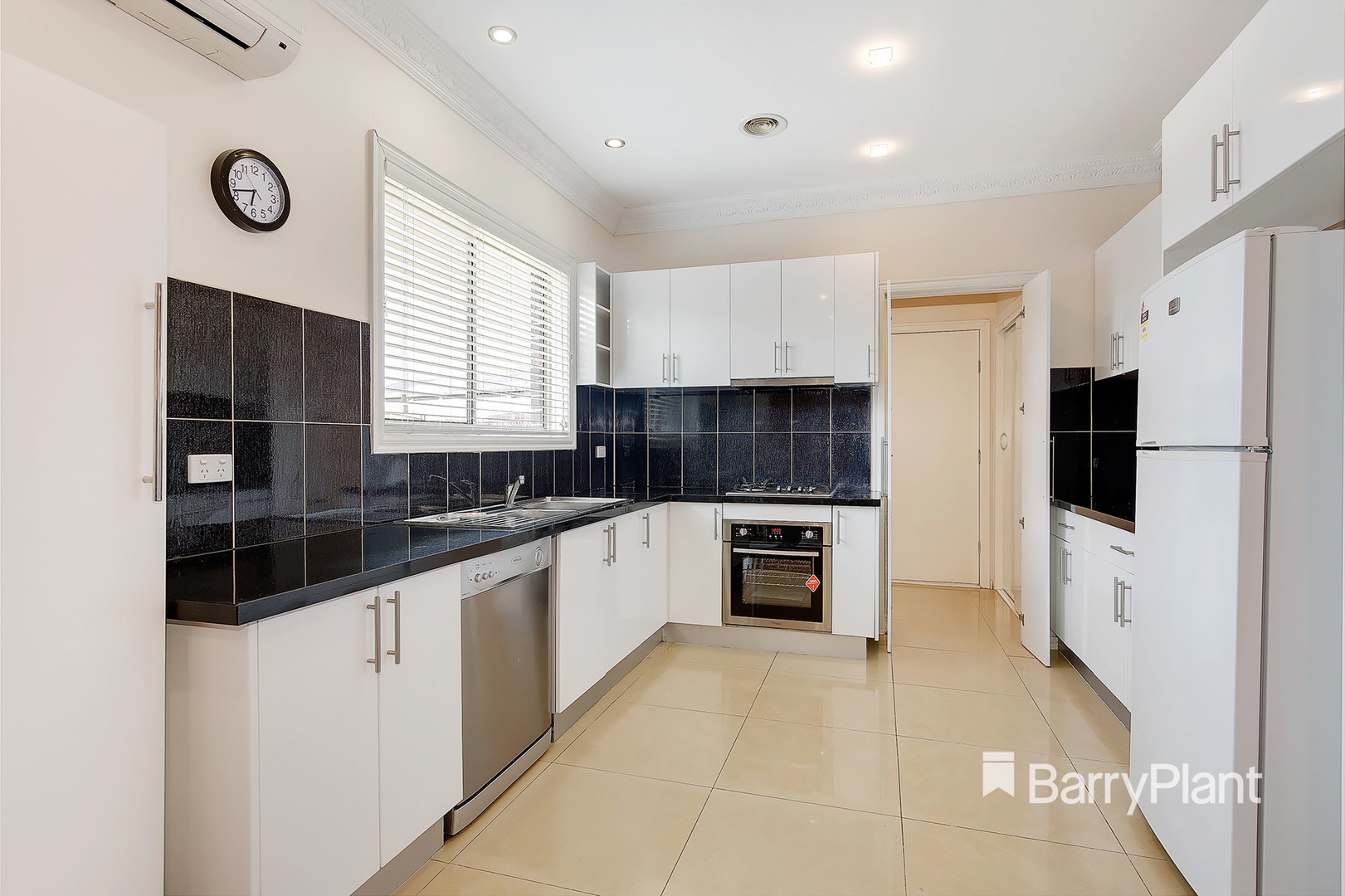 2/22 Greenvale DriveGreenvale, VIC 3059, Greenvale - Thumbnail 7
