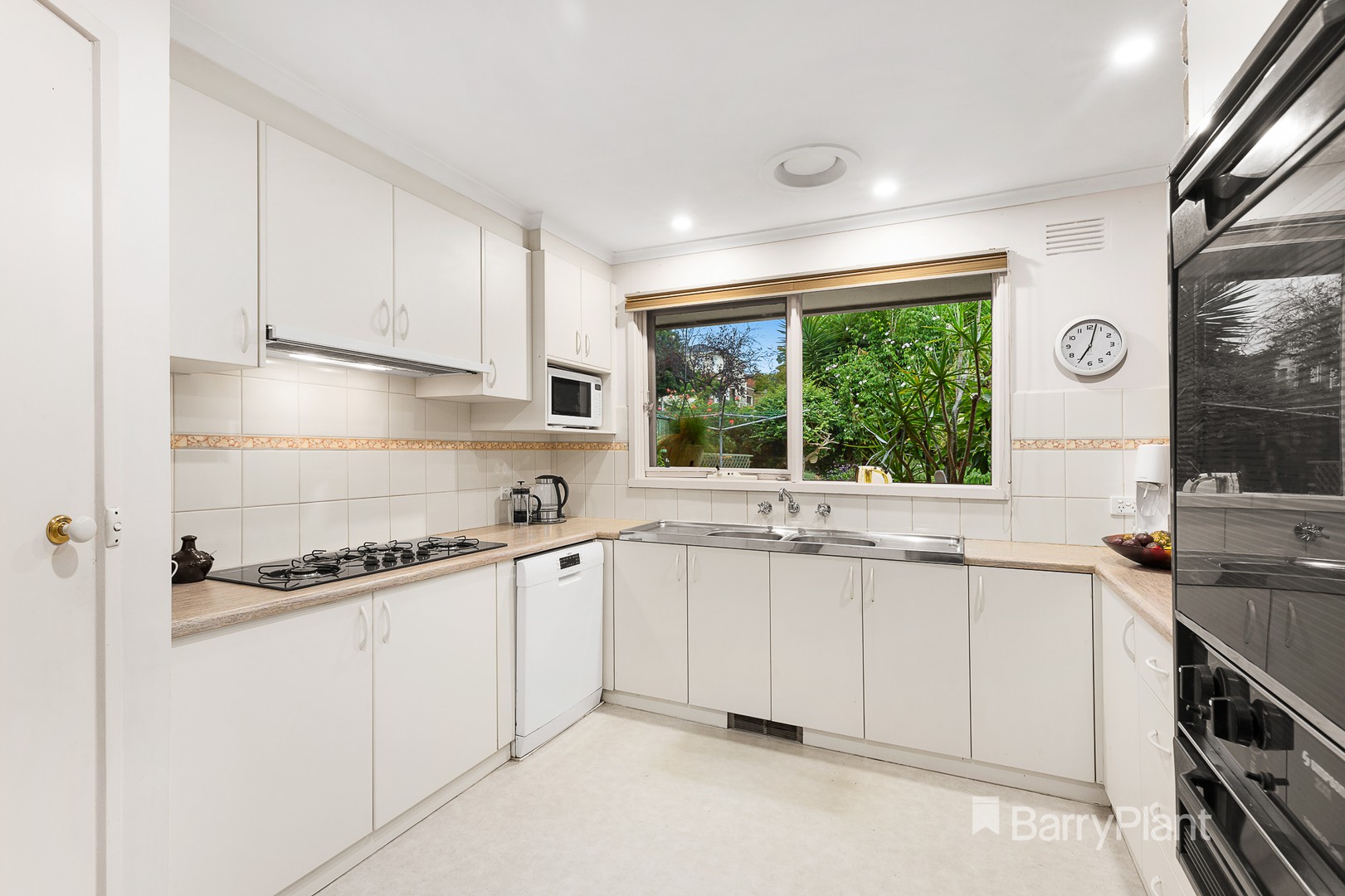 27 Polaris Drive, Doncaster East, VIC 3109, Doncaster East - Thumbnail 3