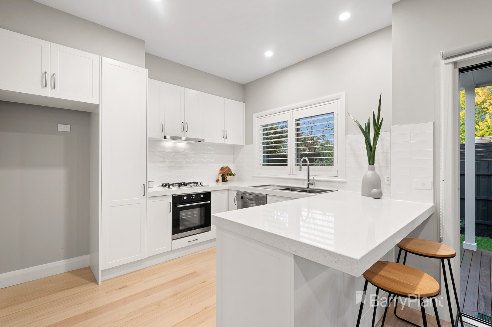 3/10 Tennyson AvenueKilsyth, VIC 3137, Kilsyth - Thumbnail 4