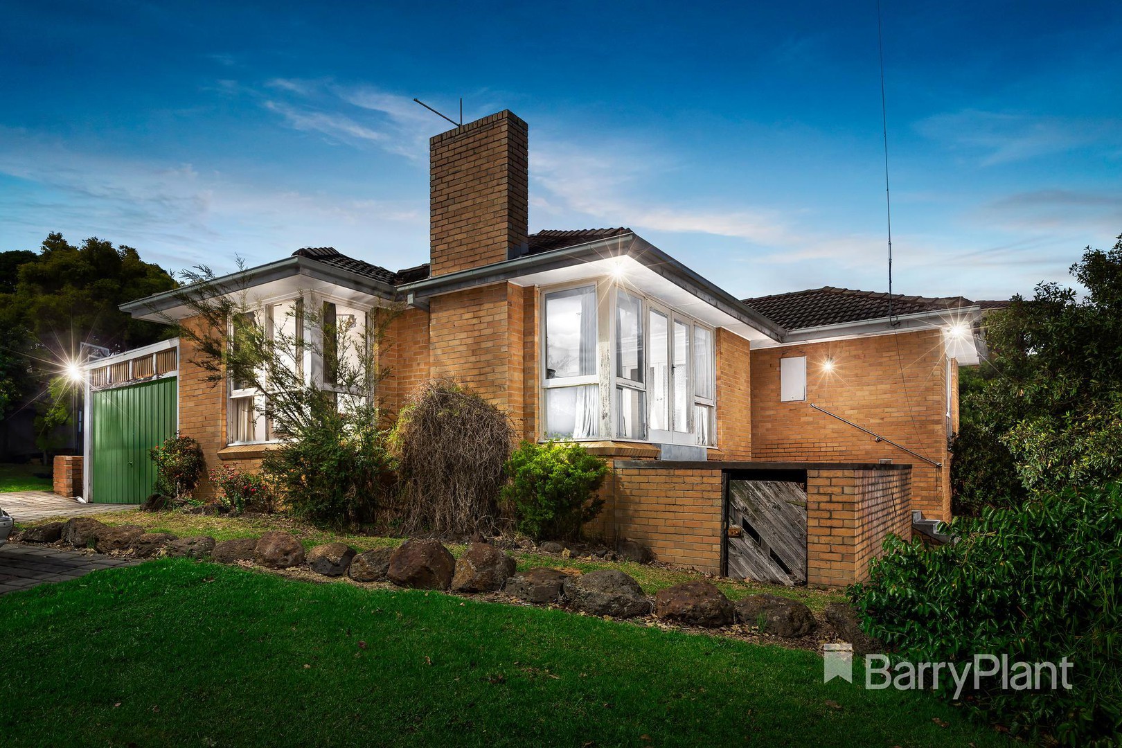 86 Greenhill RoadGreensborough, VIC 3088, Greensborough - Thumbnail 2
