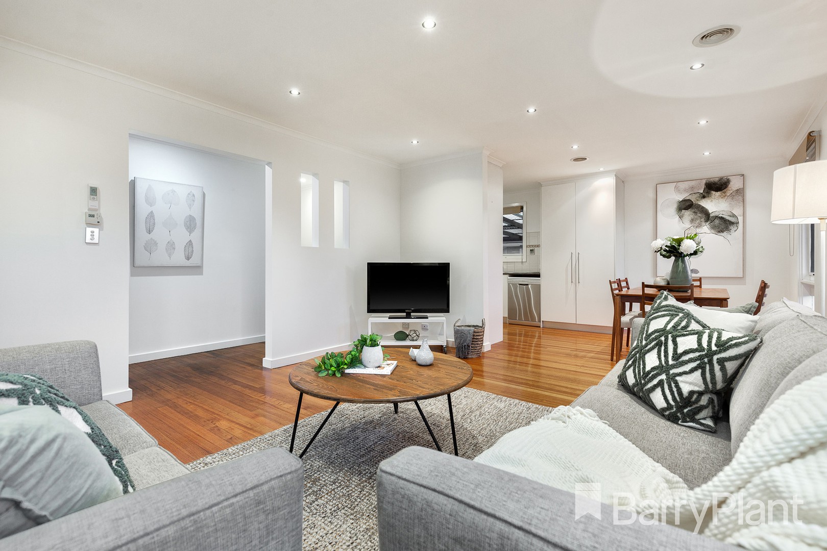 10 Jon PlaceKeysborough, VIC 3173, Keysborough - Thumbnail 4