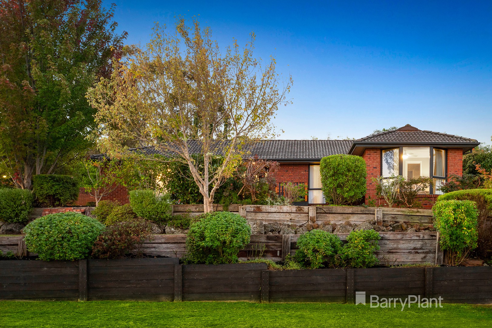 51 Churchill DriveMooroolbark, VIC 3138