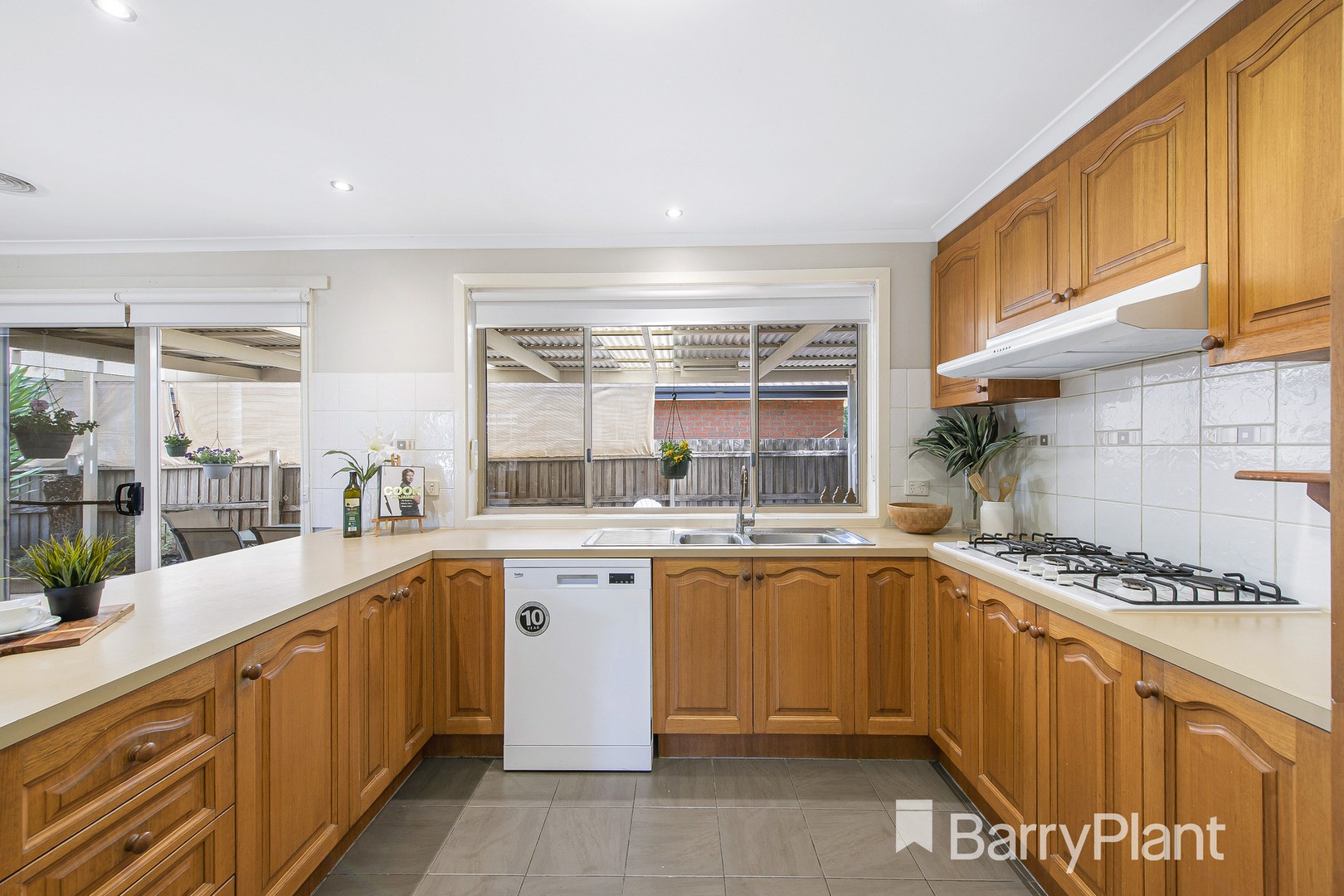 14 Paul CourtMelton West, VIC 3337, Melton West - Thumbnail 5