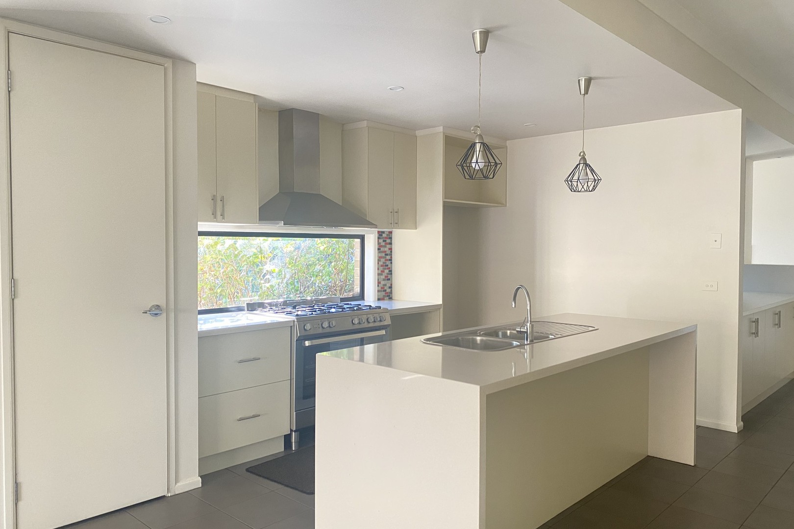 103 Redding Rise, Epping, VIC 3076 - Thumbnail 2 - 01/04/2021