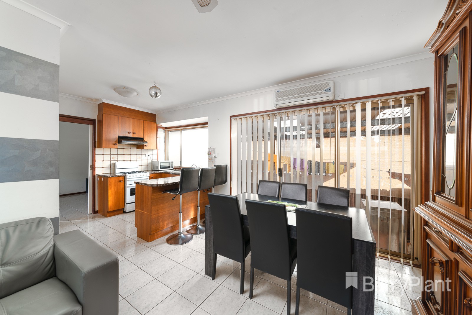 2 Kim CloseMeadow Heights, VIC 3048, Meadow Heights - Thumbnail 2