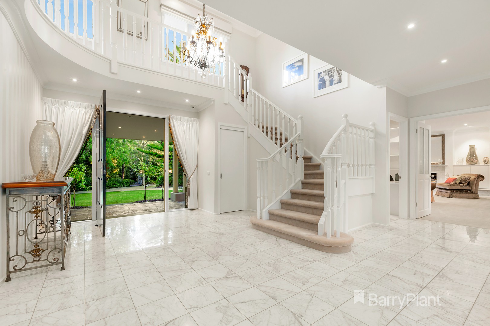 6 Selsdon Terrace, Donvale, VIC 3111, Donvale - Thumbnail 3