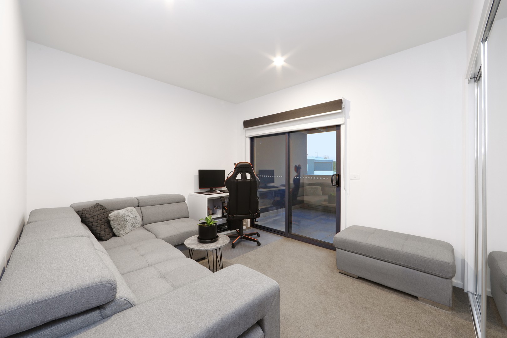 21 Barak WayRowville, VIC 3178, Rowville - Thumbnail 4