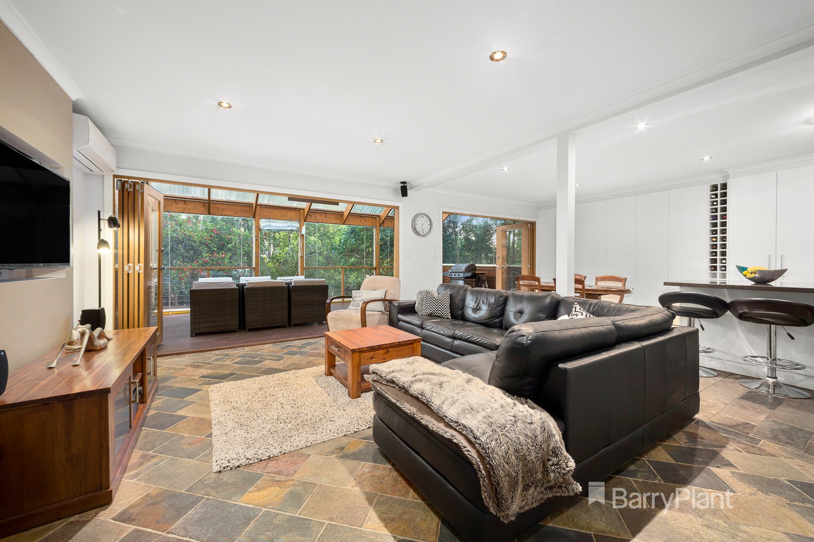 112 Dalton Street, Eltham, VIC 3095, Eltham - Thumbnail 4