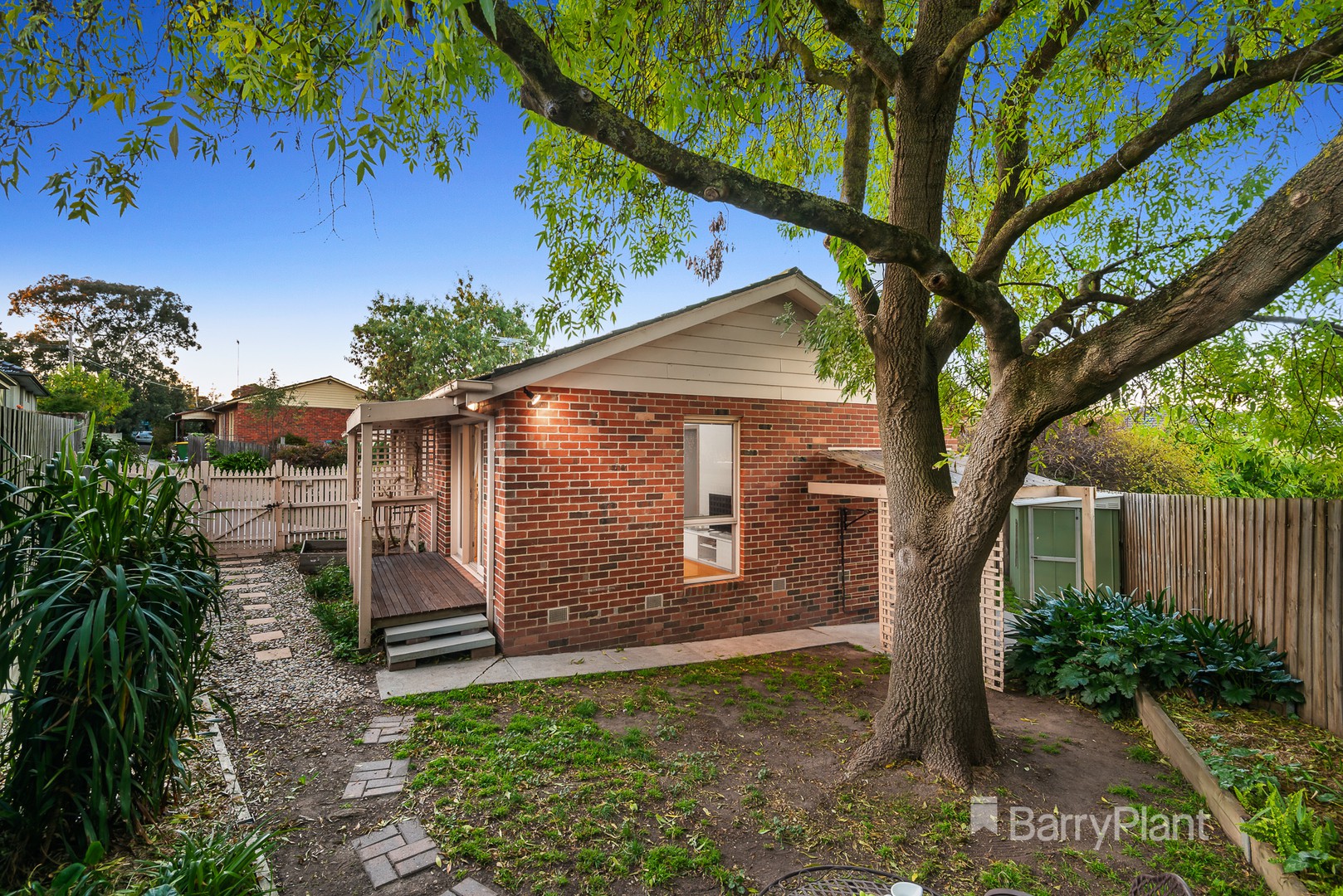 2/57 Delta Road, Greensborough, VIC 3088, Greensborough - Thumbnail 2