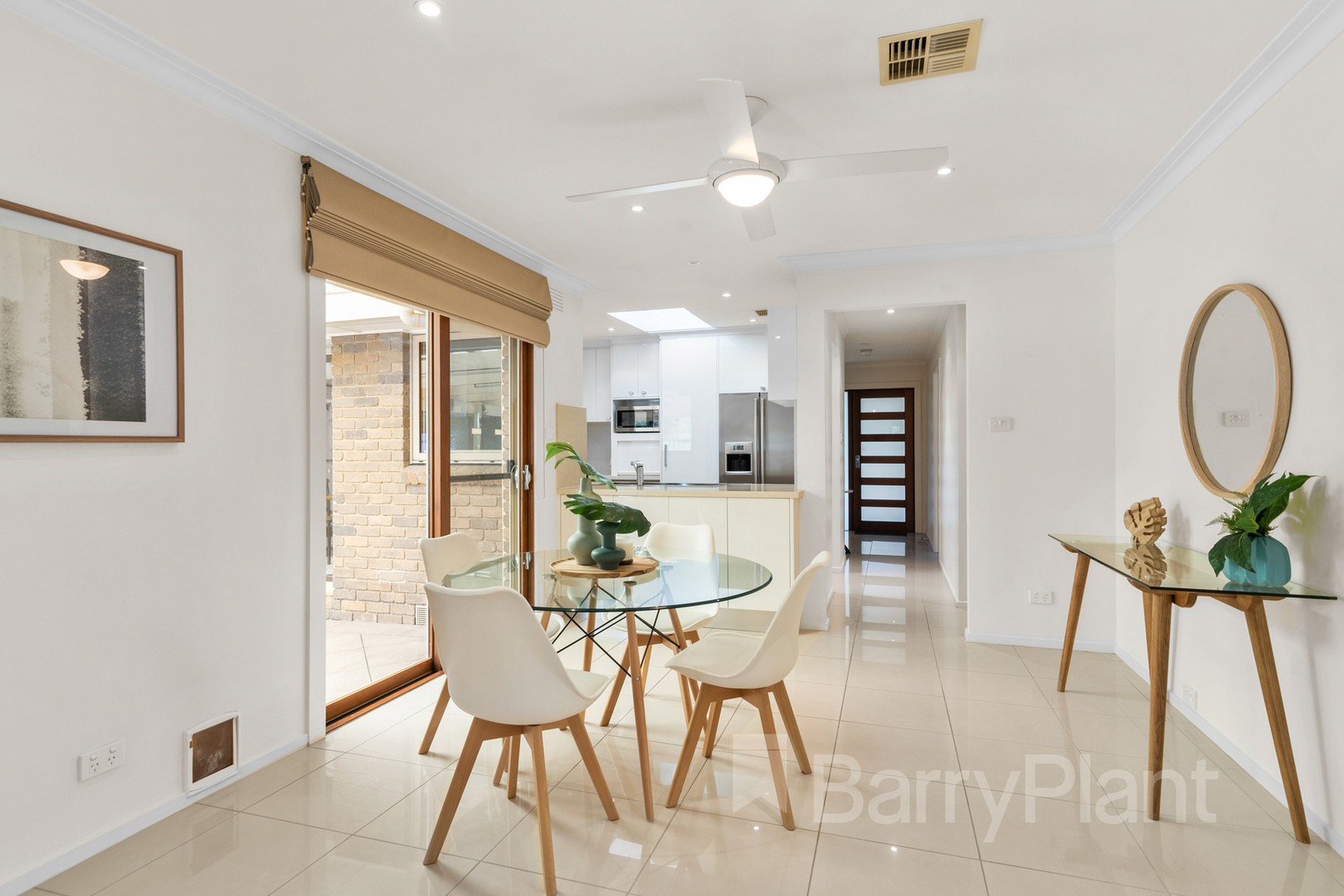 17 Karabil CloseScoresby, VIC 3179, Scoresby - Thumbnail 4