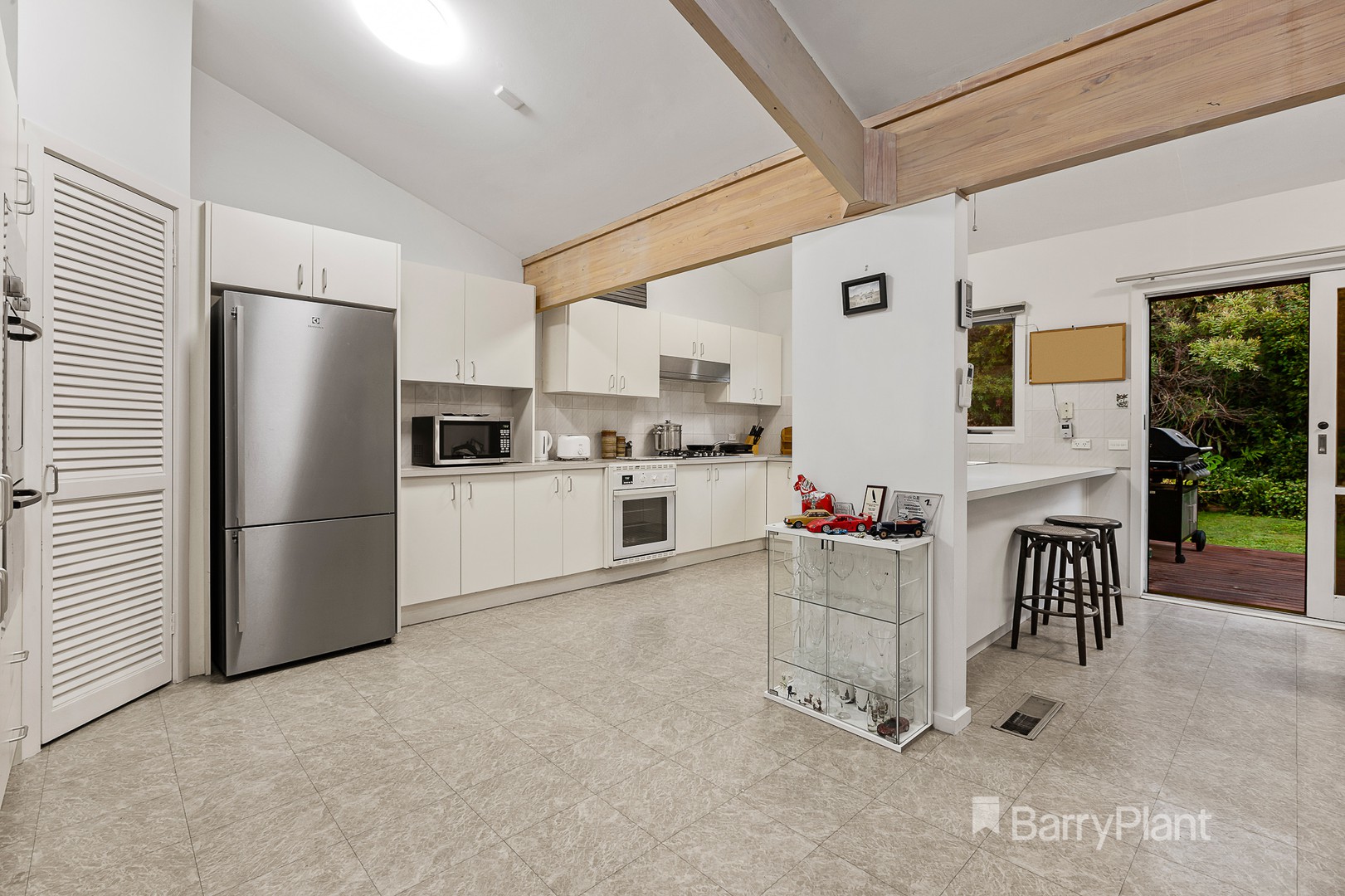 2 Red Plum Place, Doncaster East, VIC 3109, Doncaster East - Thumbnail 3