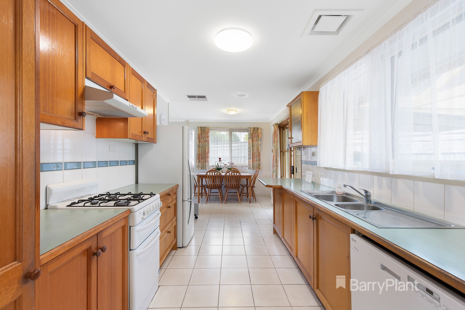 36 Frudal CrescentKnoxfield, VIC 3180, Knoxfield - Thumbnail 3