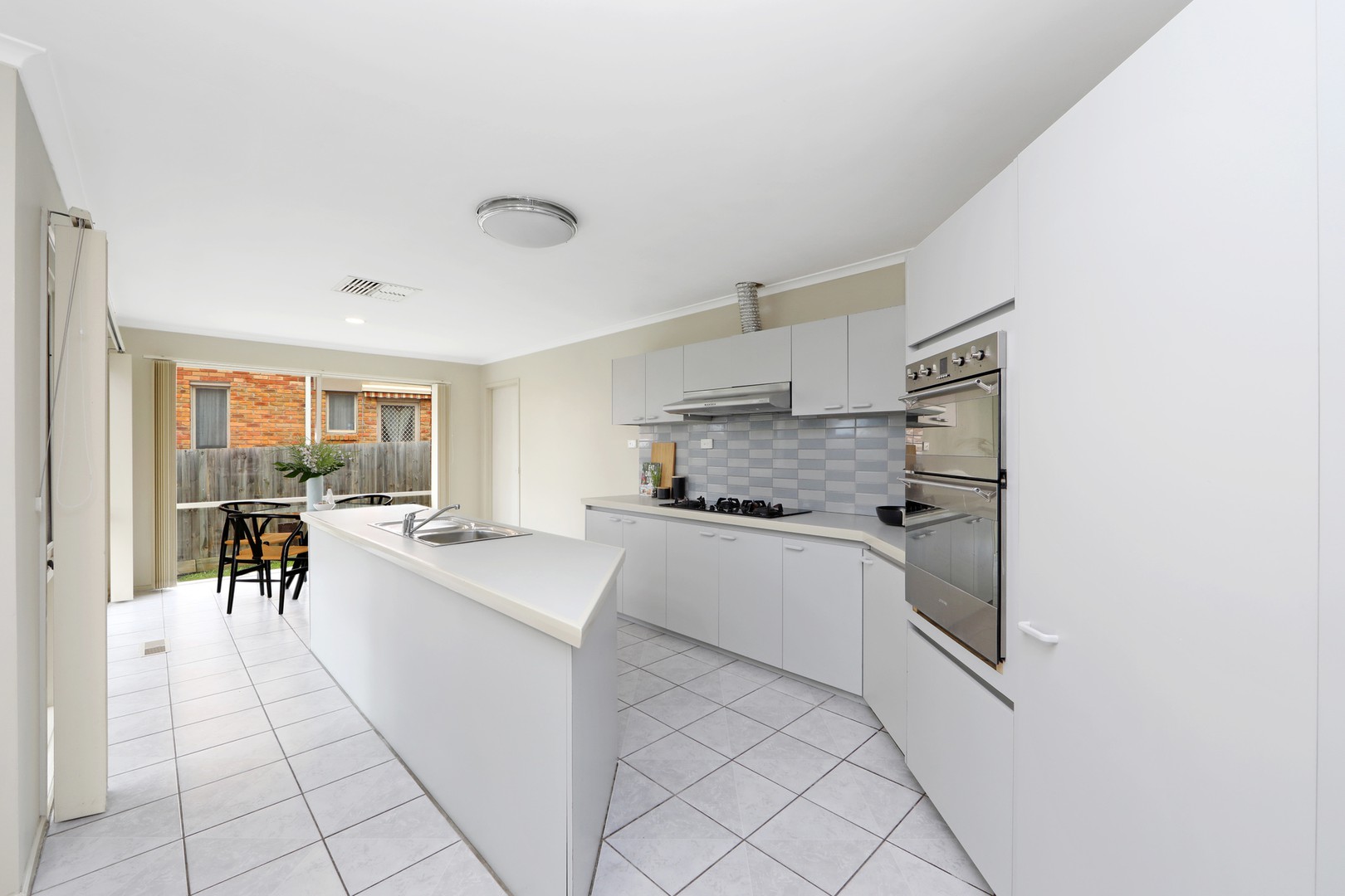5 Heysen CloseRowville, VIC 3178, Rowville - Thumbnail 2