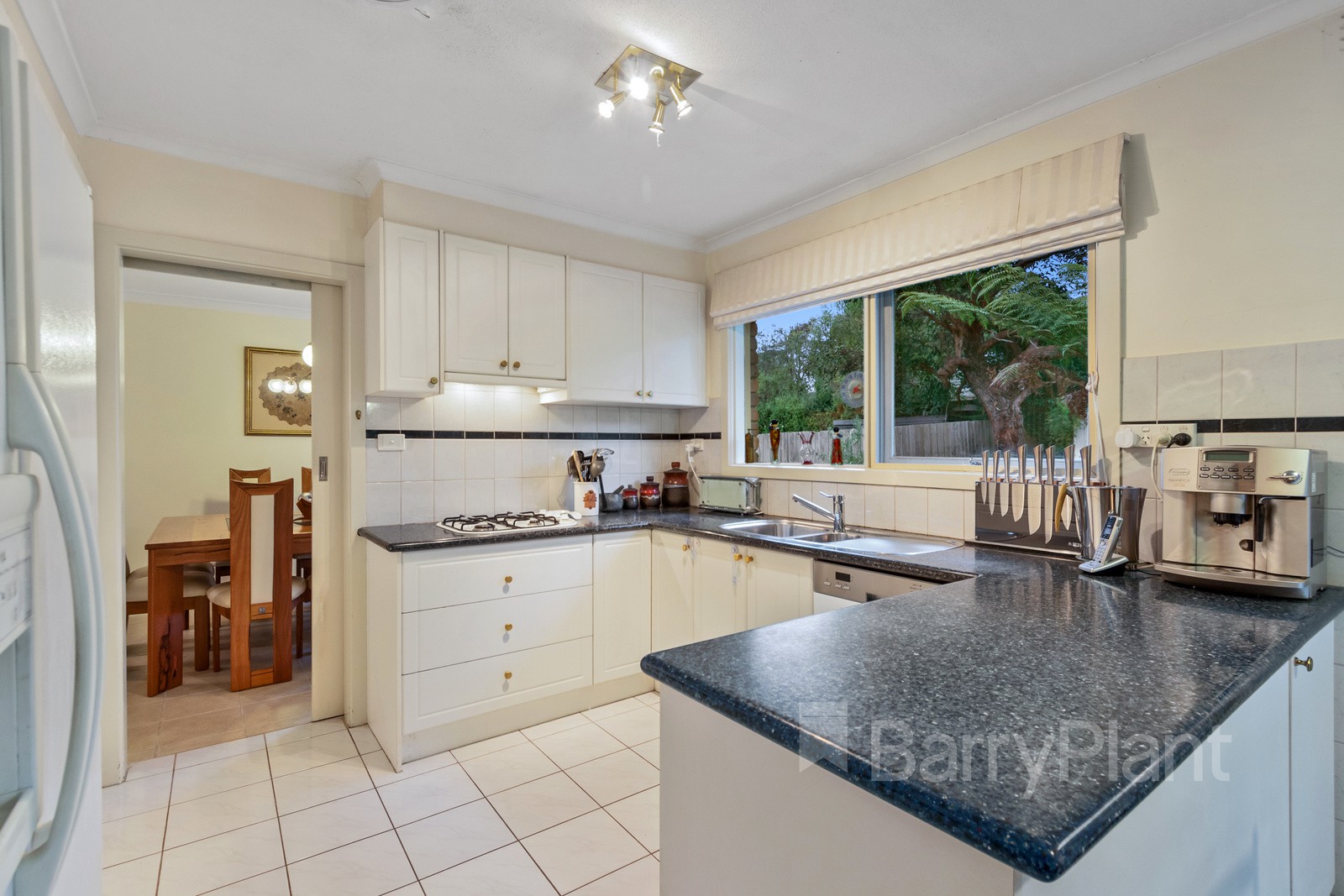 6 Selkirk AvenueWantirna, VIC 3152, Wantirna - Thumbnail 3