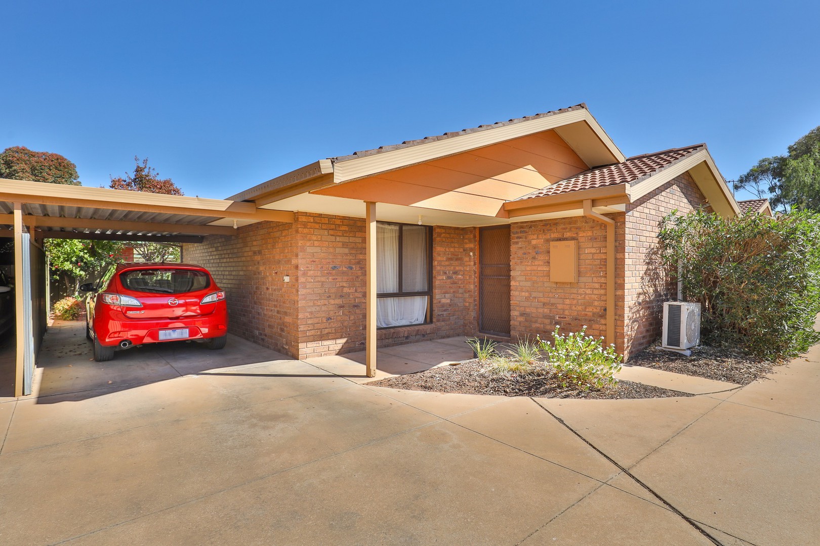 2/33 Flamingo DriveMildura, VIC 3500, Mildura - Thumbnail 2