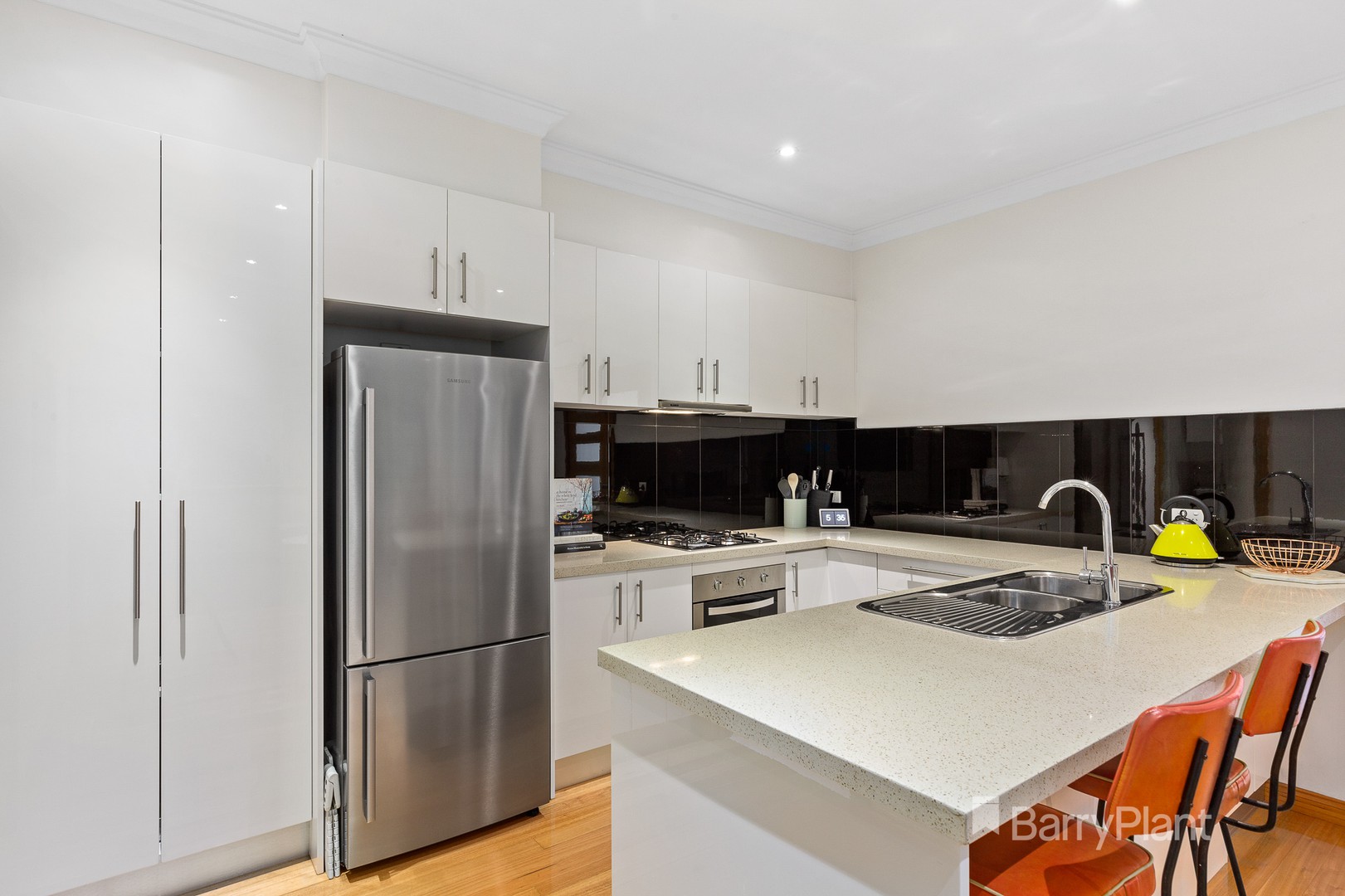 2 Robmar CloseMount Evelyn, VIC 3796, Mount Evelyn - Thumbnail 4