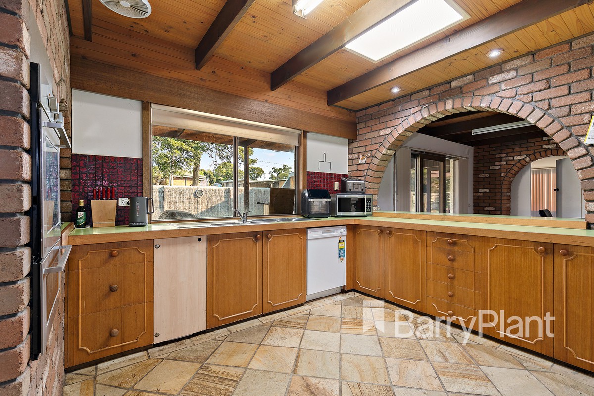 10 Rosebud AvenueRosebud, VIC 3939, Rosebud - Thumbnail 3