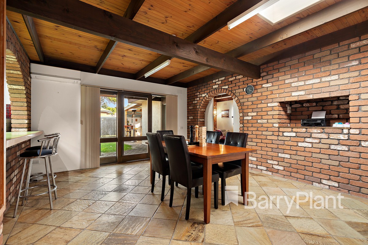 10 Rosebud AvenueRosebud, VIC 3939, Rosebud - Thumbnail 5