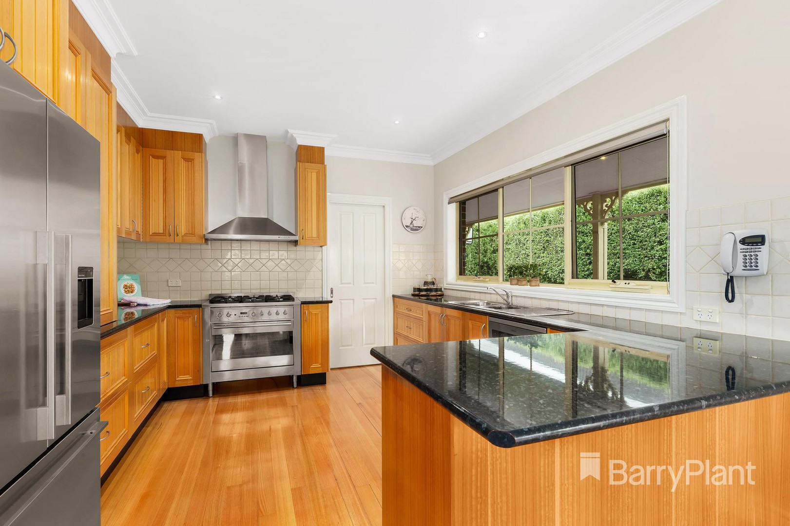 1 Petal CourtSouth Morang, VIC 3752, South Morang - Thumbnail 2