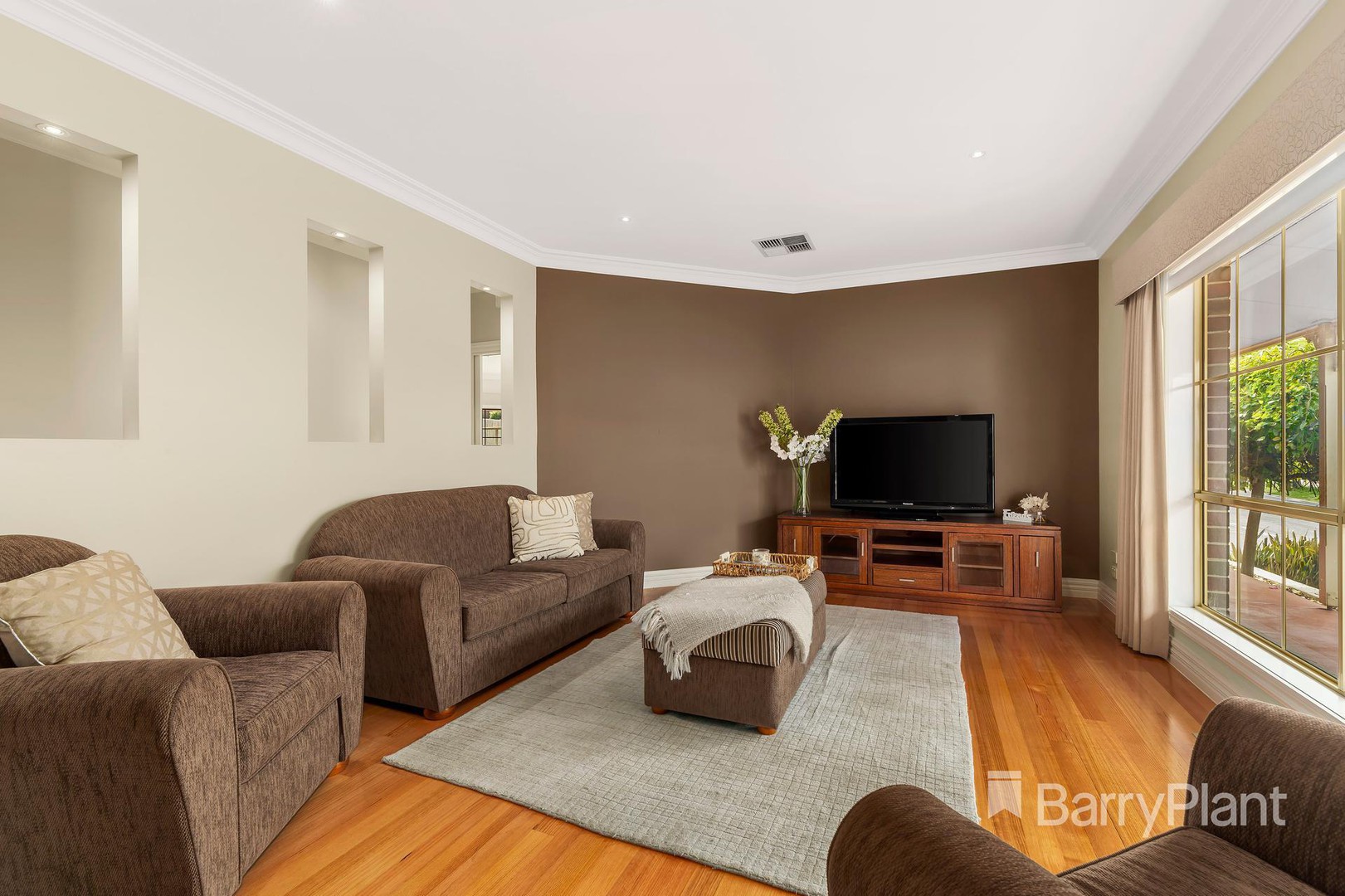 1 Petal CourtSouth Morang, VIC 3752, South Morang - Thumbnail 5