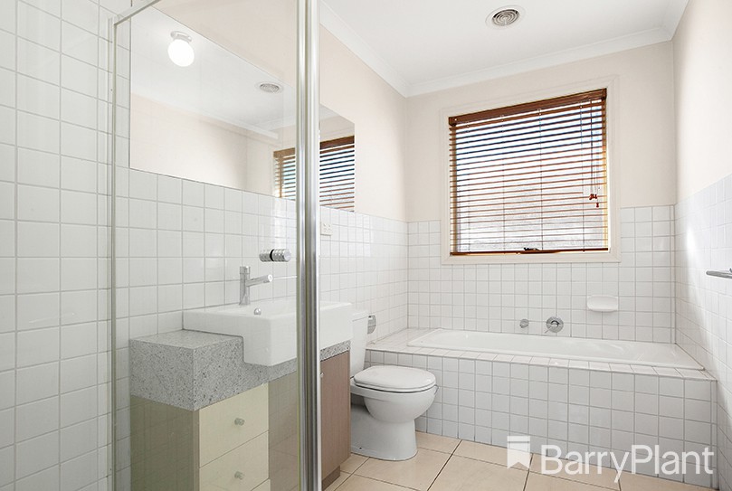 44 Serenity WaySouth Morang, VIC 3752, South Morang - Thumbnail 7