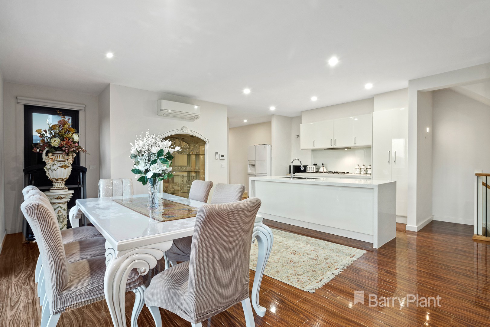 1/6 Hill Court, Doncaster, VIC 3108, Doncaster - Thumbnail 4