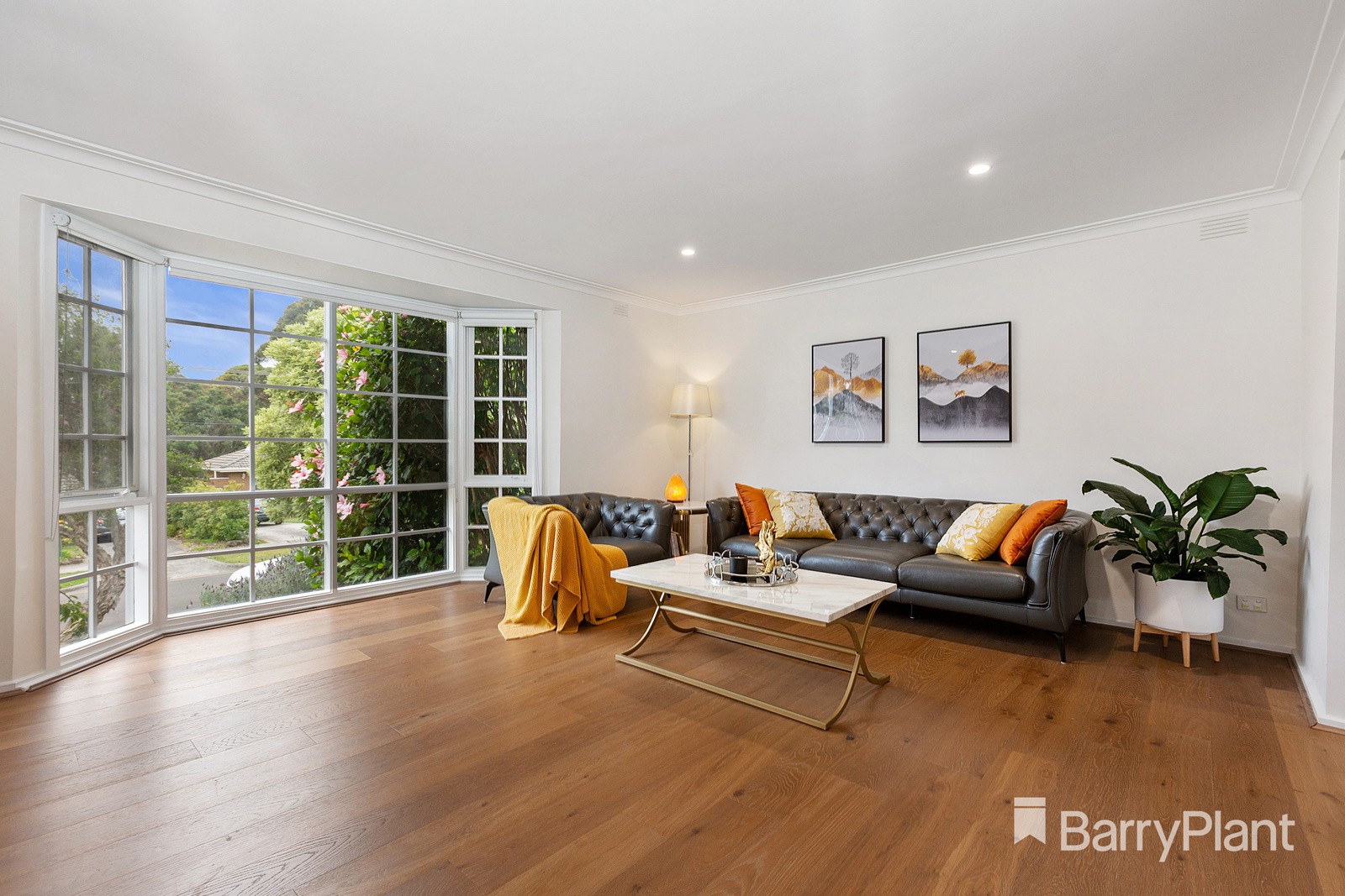 2 Lilian StreetGlen Waverley, VIC 3150, Glen Waverley - Thumbnail 2