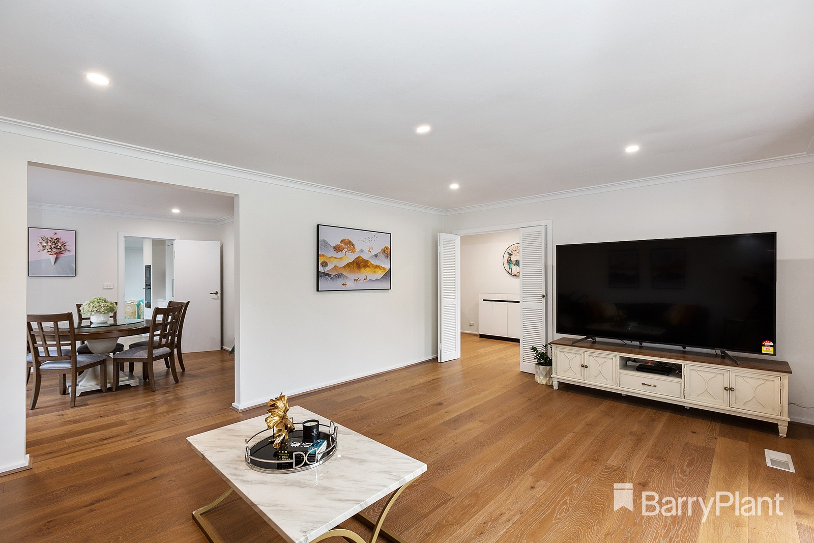 2 Lilian StreetGlen Waverley, VIC 3150, Glen Waverley - Thumbnail 4