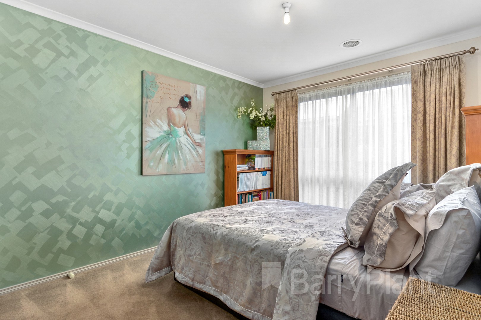 33 Seminary CrescentScoresby, VIC 3179, Scoresby - Thumbnail 8