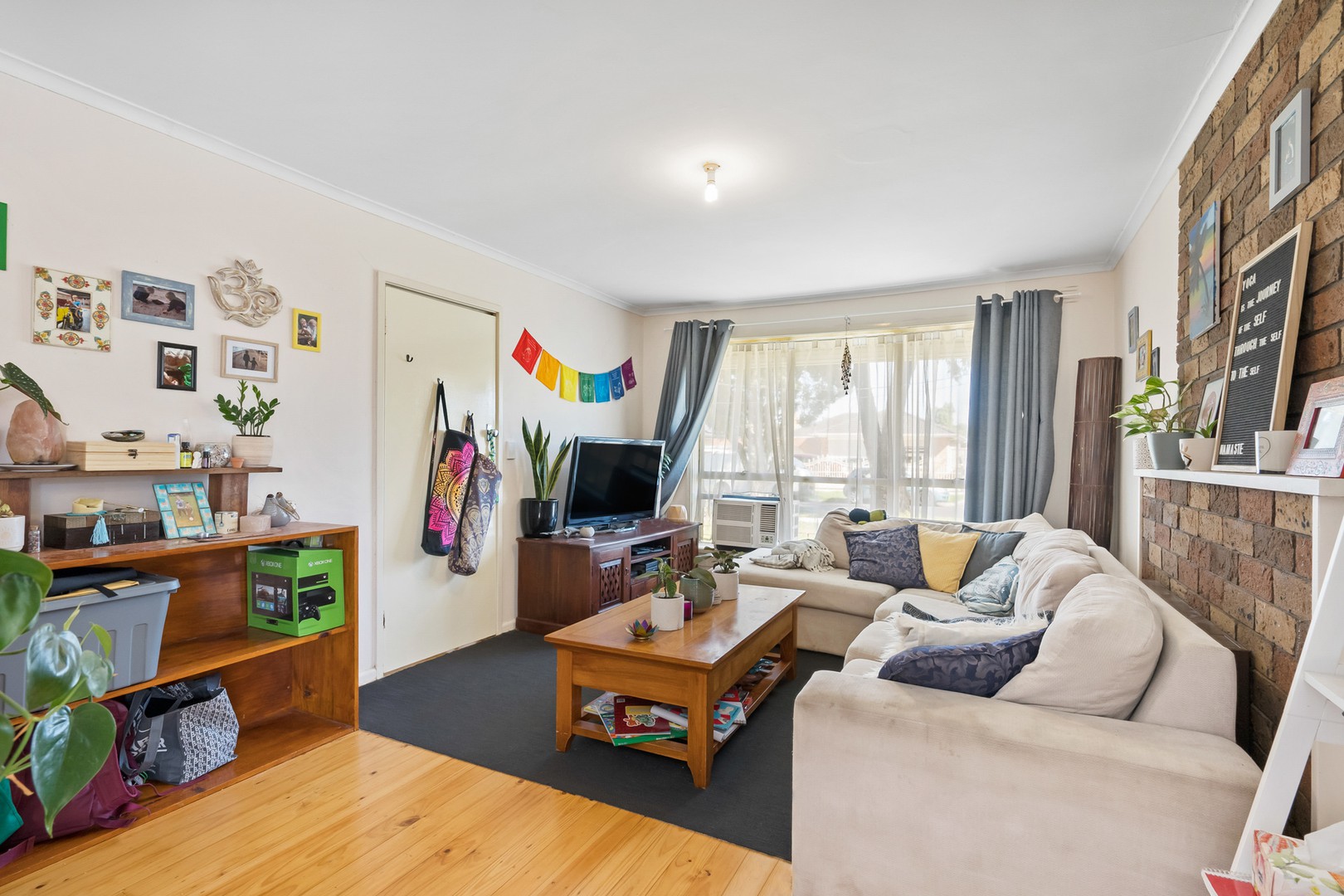 18 Lois StreetSt Albans, VIC 3021, St Albans - Thumbnail 2
