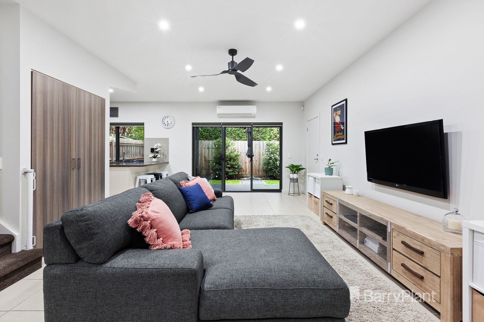 2/14 Melton GroveCroydon, VIC 3136, Croydon - Thumbnail 7