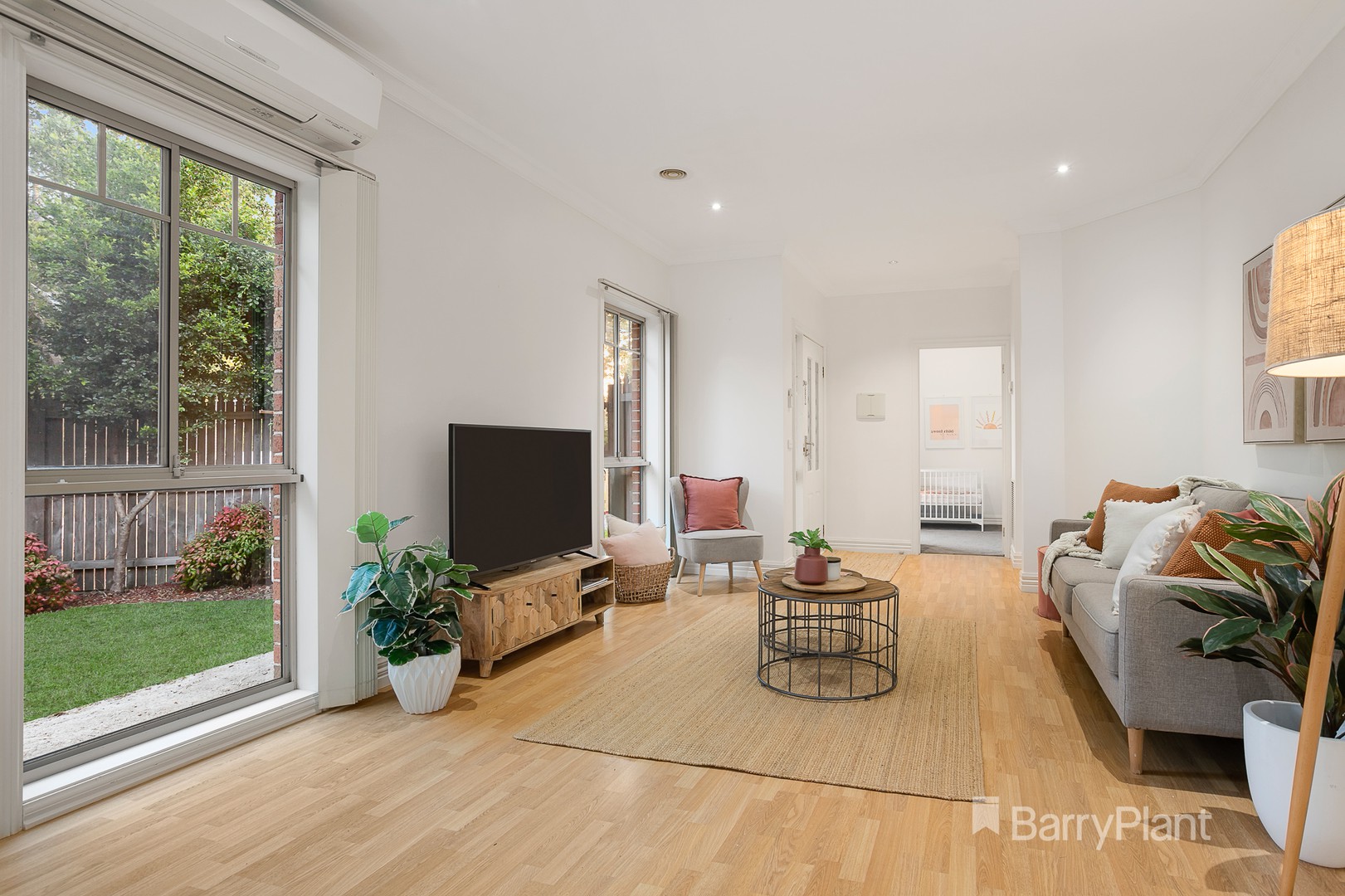 32 Plumer StreetCroydon, VIC 3136, Croydon - Thumbnail 3