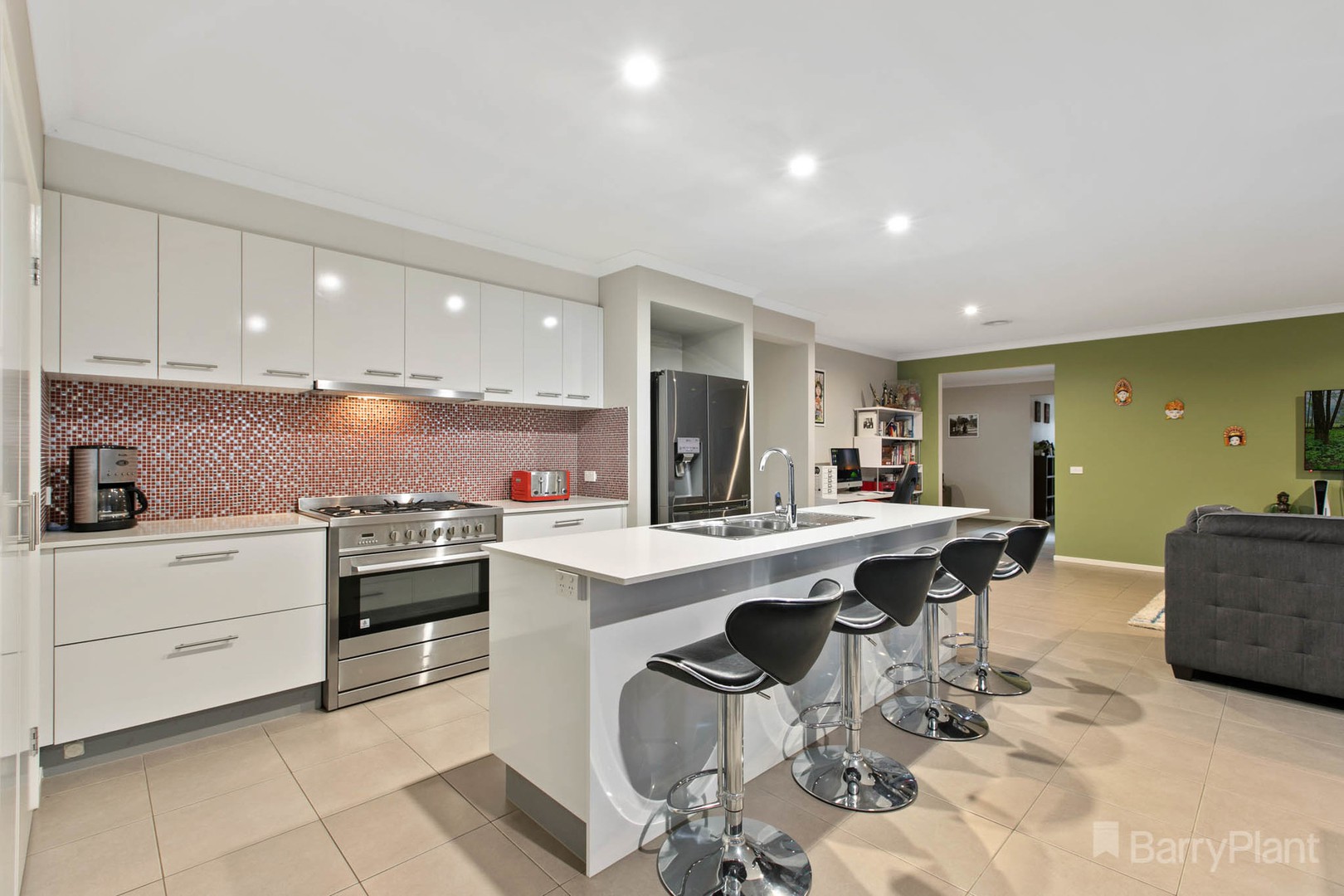 30 Villella DrivePakenham, VIC 3810, Pakenham - Thumbnail 7