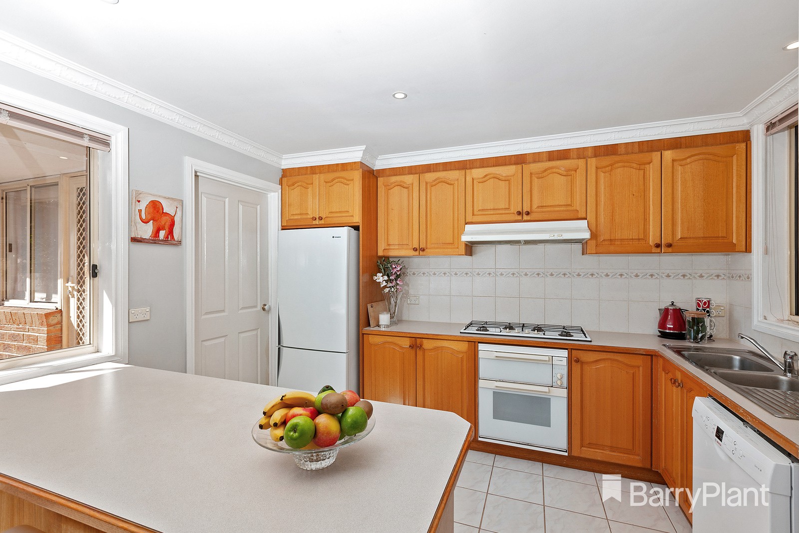 2/19 Juniper AvenueGlen Waverley, VIC 3150, Glen Waverley - Thumbnail 3