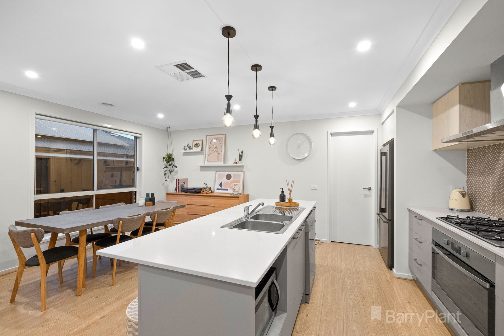 20 Ambleside WayOfficer, VIC 3809, Officer - Thumbnail 4