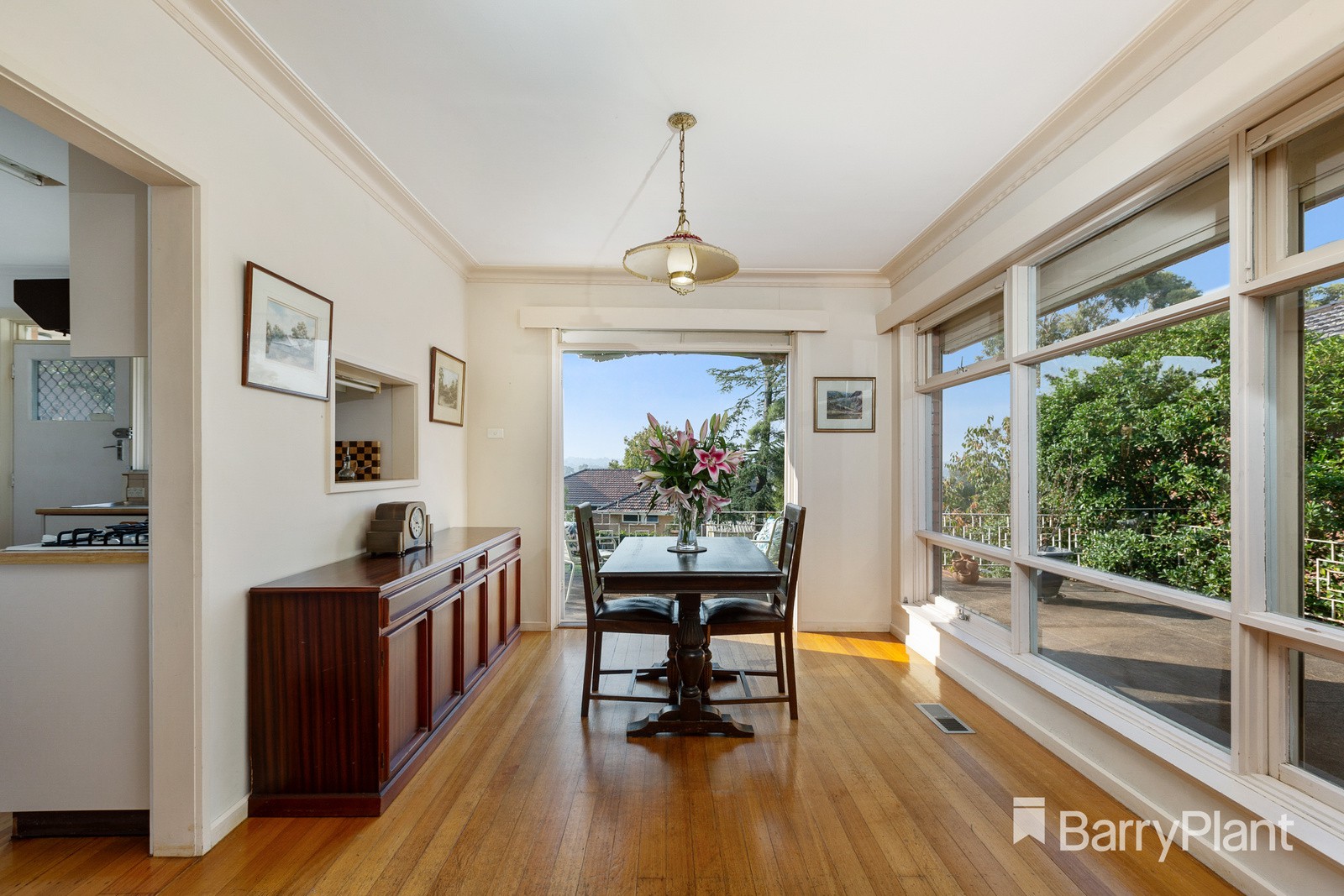 9 Glen CourtGlen Waverley, VIC 3150, Glen Waverley - Thumbnail 5