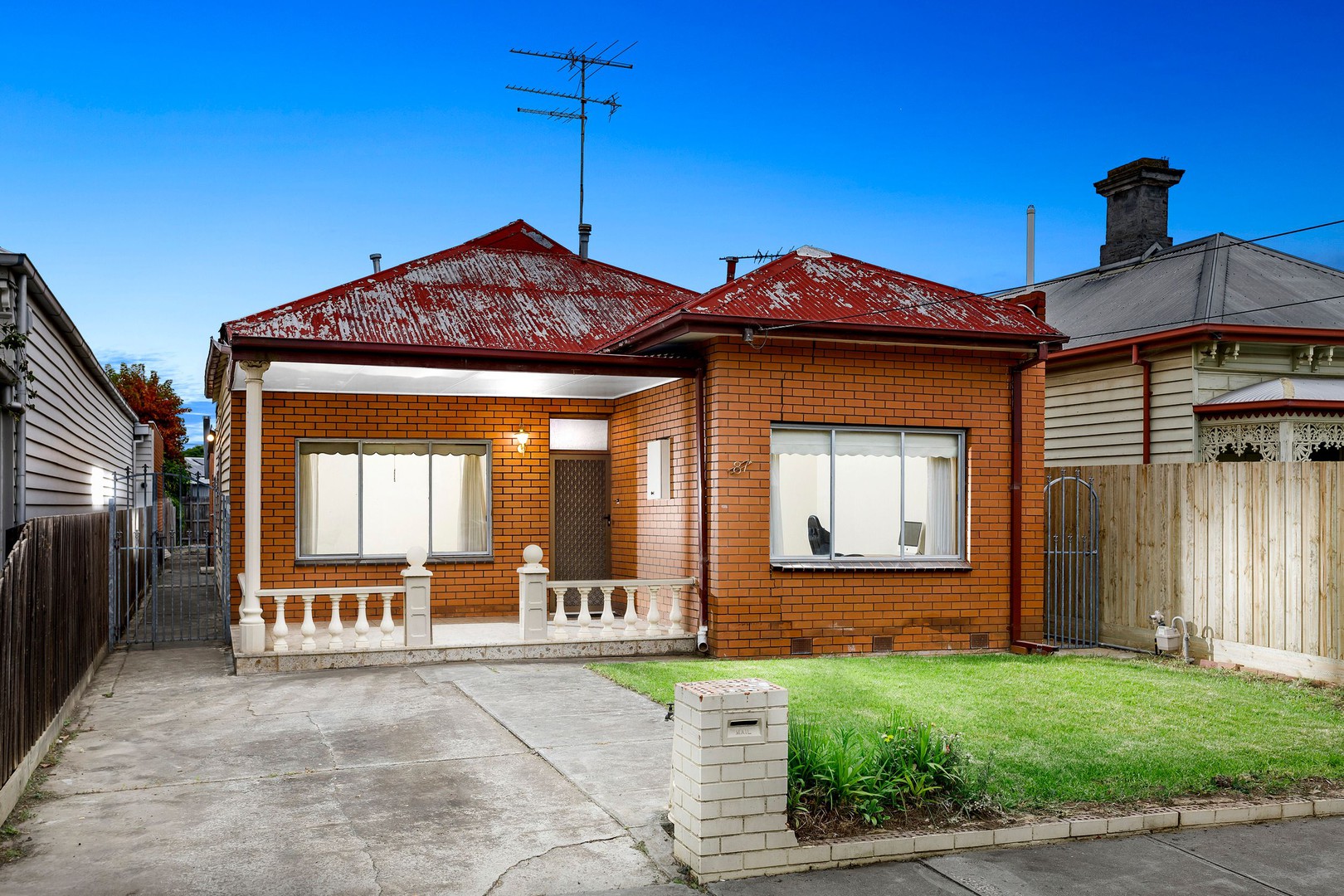 87 Roseberry StreetAscot Vale, VIC 3032, Ascot Vale - Thumbnail 2