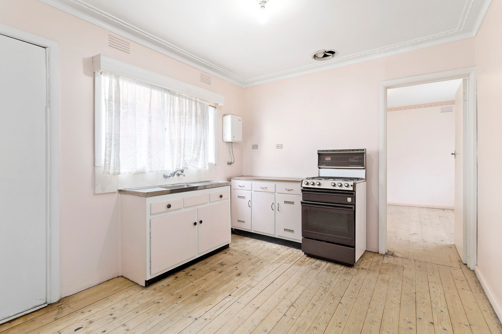 87 Roseberry StreetAscot Vale, VIC 3032, Ascot Vale - Thumbnail 8