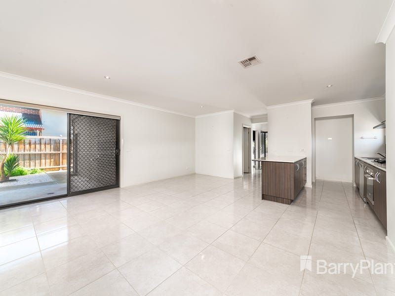 28 Flourish Circuit, Greenvale, VIC 3059 - Thumbnail 2 - 12/04/2021