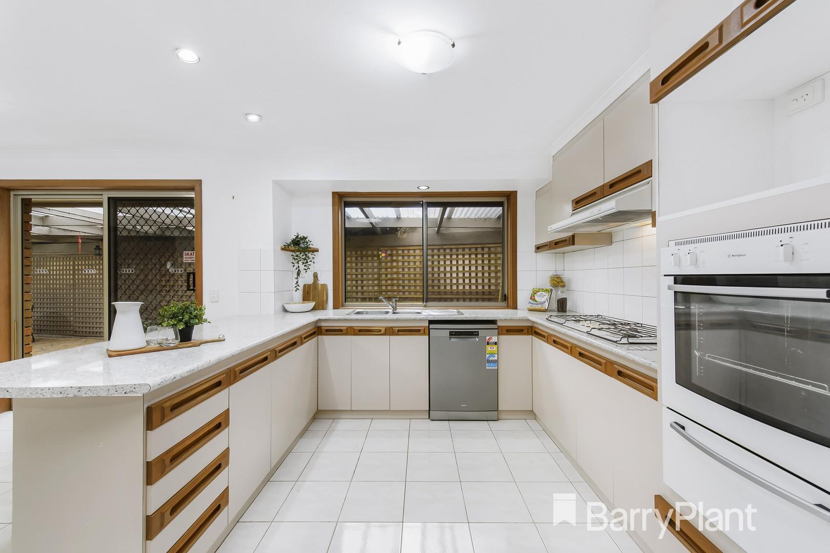 2 McKinnon CourtMelton West, VIC 3337, Melton West - Thumbnail 7