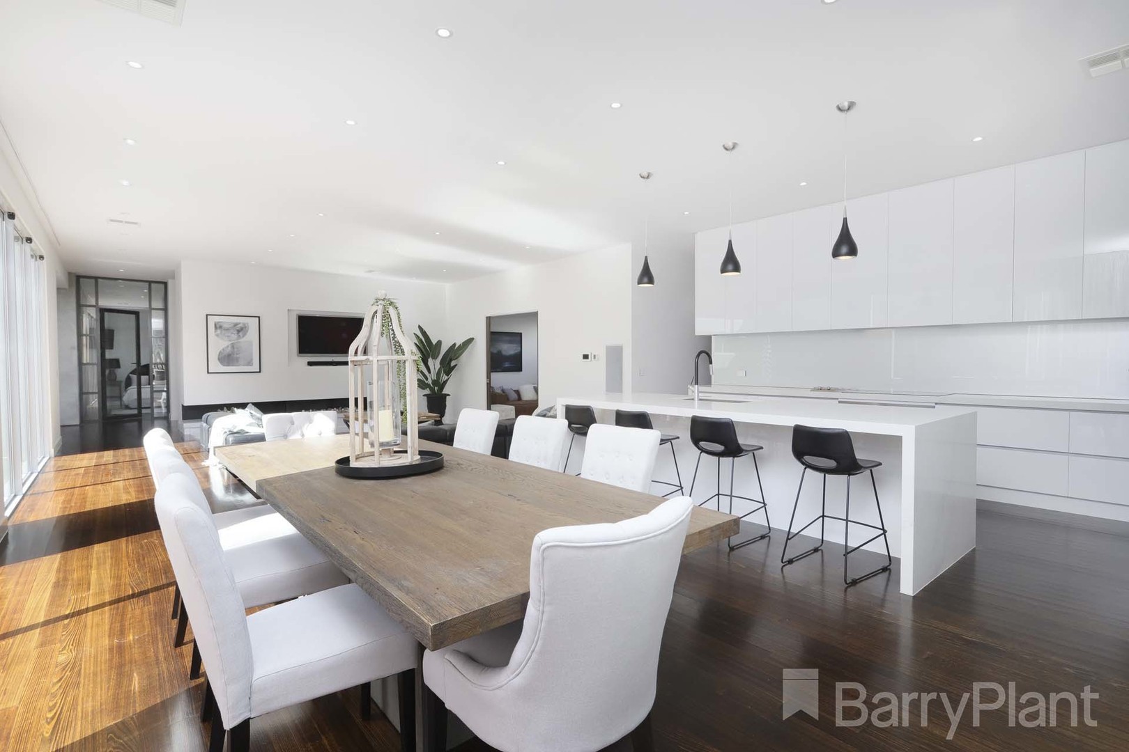 10 Inverness MewsGreenvale, VIC 3059, Greenvale - Thumbnail 7