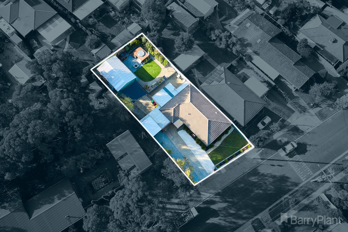 67 Gill AvenueCalifornia Gully, VIC 3556, California Gully - Thumbnail 2