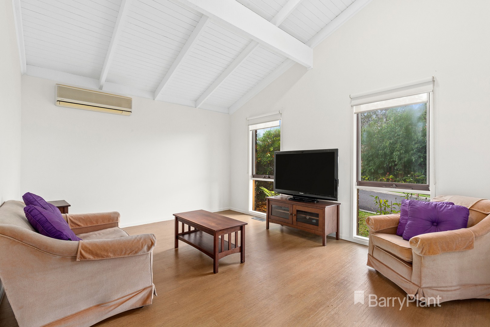 12 Debson Close, Boronia, VIC 3155 - Thumbnail 2 - 13/04/2021