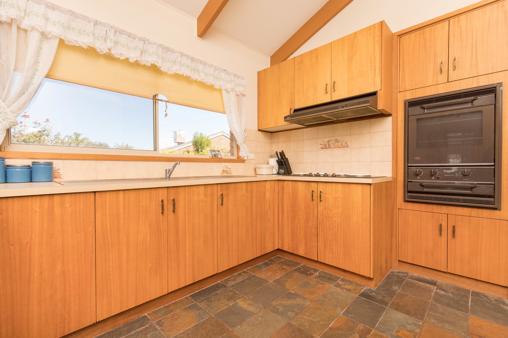 6 McKay PlaceMildura, VIC 3500, Mildura - Thumbnail 4