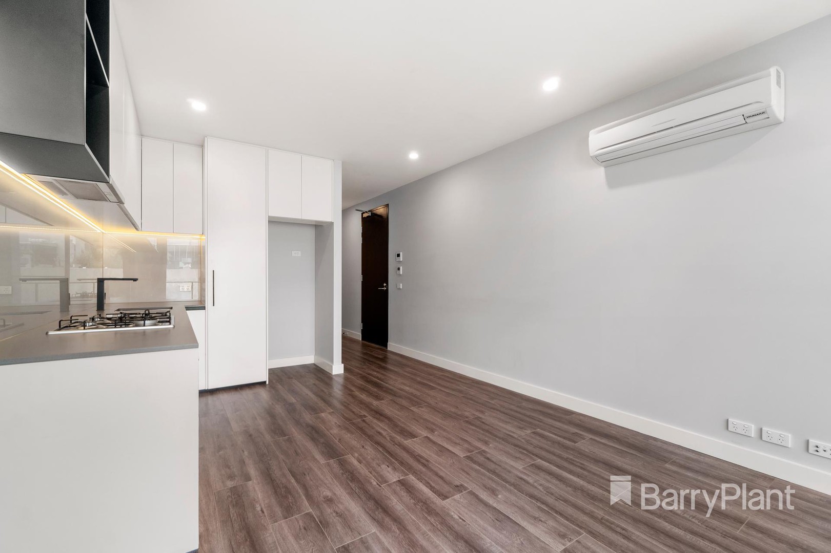 215/55-65 Railway Road, Blackburn, VIC 3130 - Thumbnail 2 - 14/04/2021