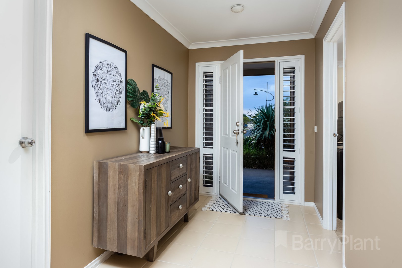 8 Oliver PlacePoint Cook, VIC 3030, Point Cook - Thumbnail 2