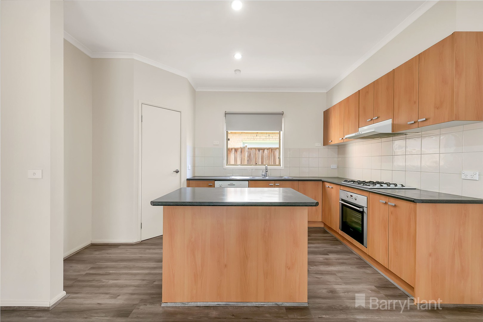 30 Jack William Way, Berwick, VIC 3806 - Thumbnail 1 - 14/04/2021